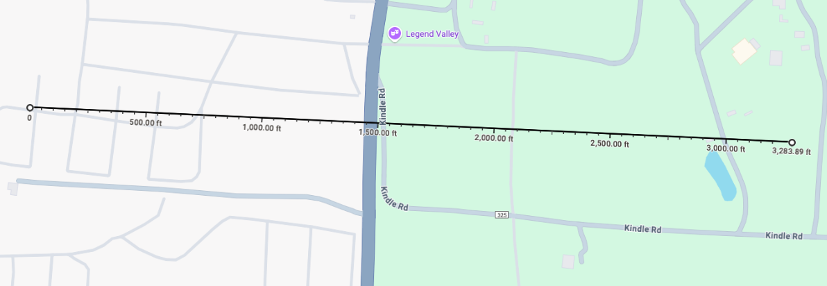 Map of Legend Valley, Ohio, with a distance line of about 1 km drawn across the festival grounds
